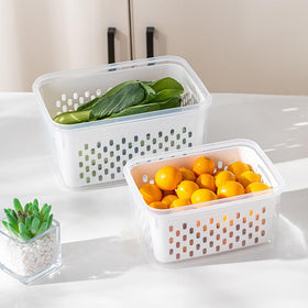 Trasylph container with lid supports moisture control and organized meal prep.