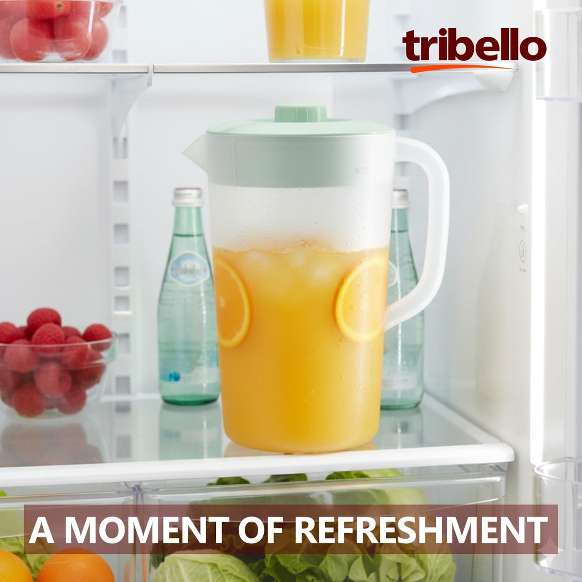 Tribello built-in measurement markings help mix drinks accurately.