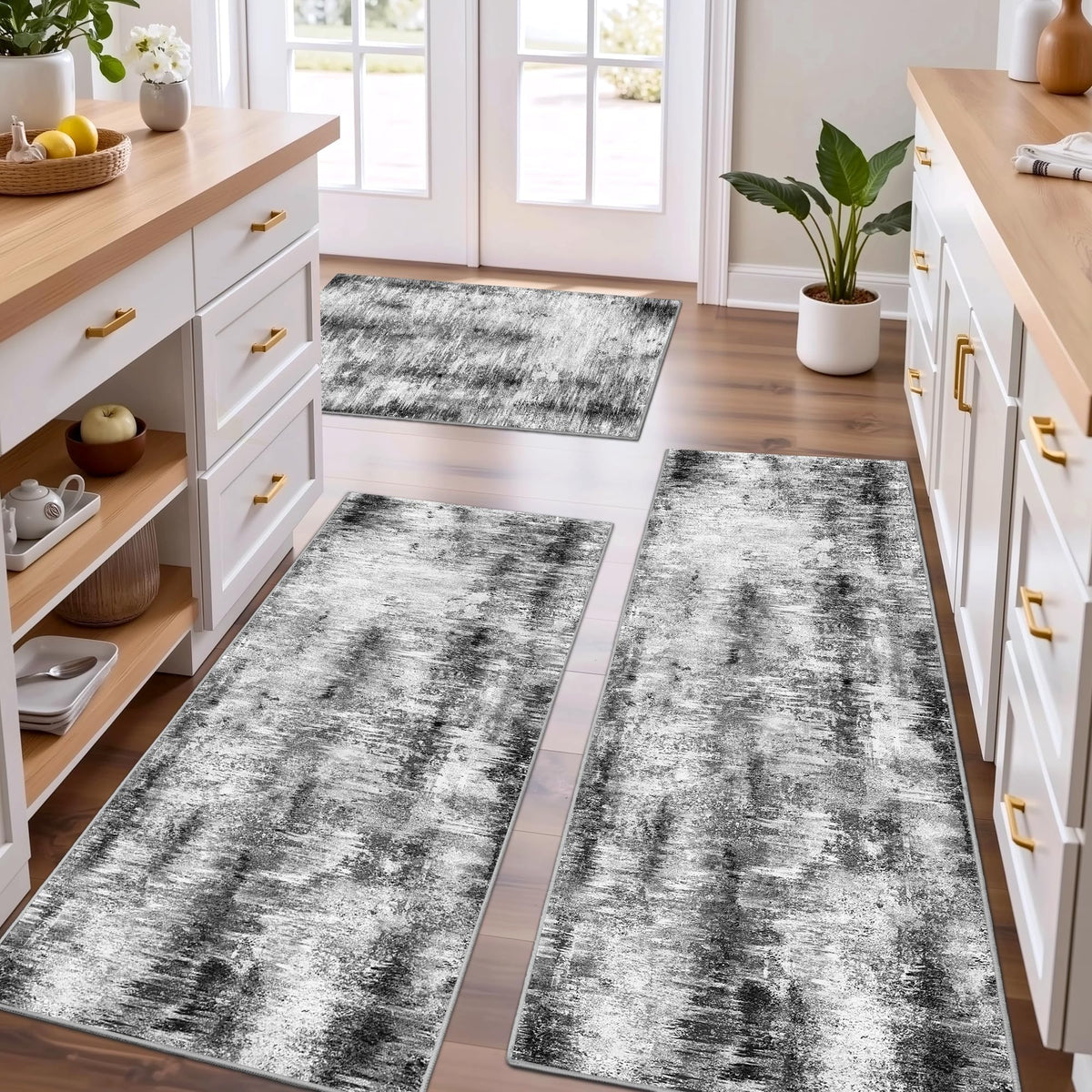 Tritard Upgrade 20x32 abstract-design rug offers stable footing on wet floors.