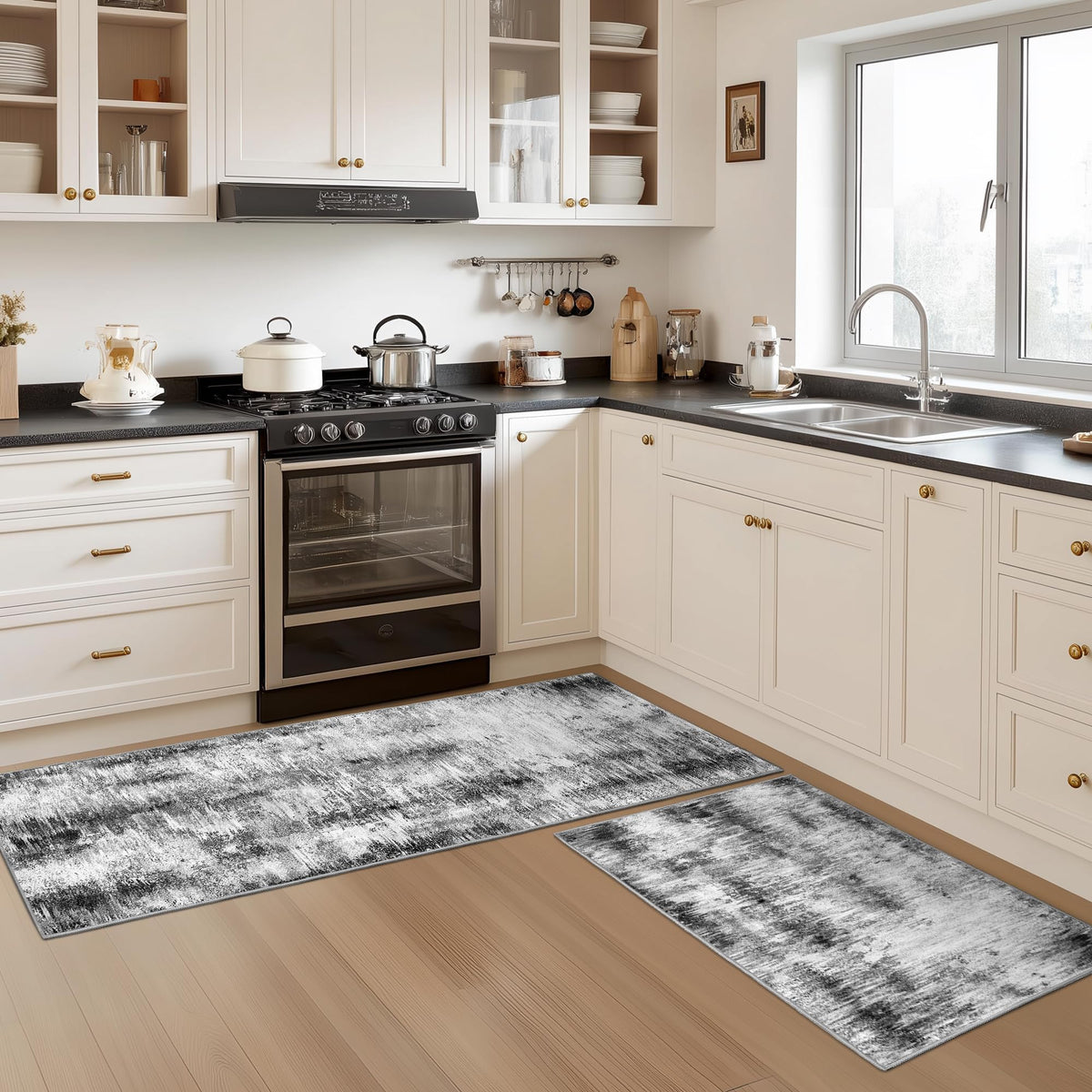 Tritard Upgrade three-piece set fits kitchens, laundry rooms, and entryways.
