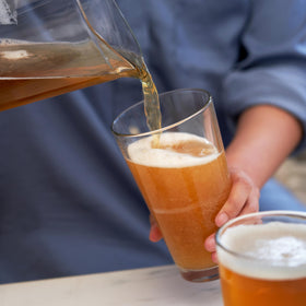 TRUE stackable pint glasses with iced coffee for daily use and easy handling