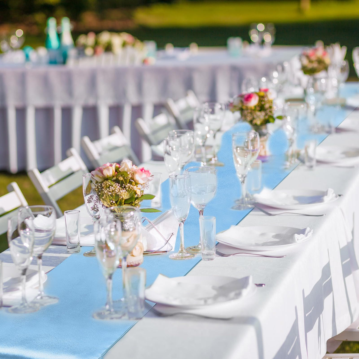 Tudomro wedding and baby shower setups benefit from easy, stylish disposable decor