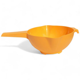 Tupperware 2-quart orange colander on top rack highlights dishwasher-safe maintenance.