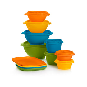 Tupperware Heritage Retro bowls in apricot for everyday serving and meal prep.