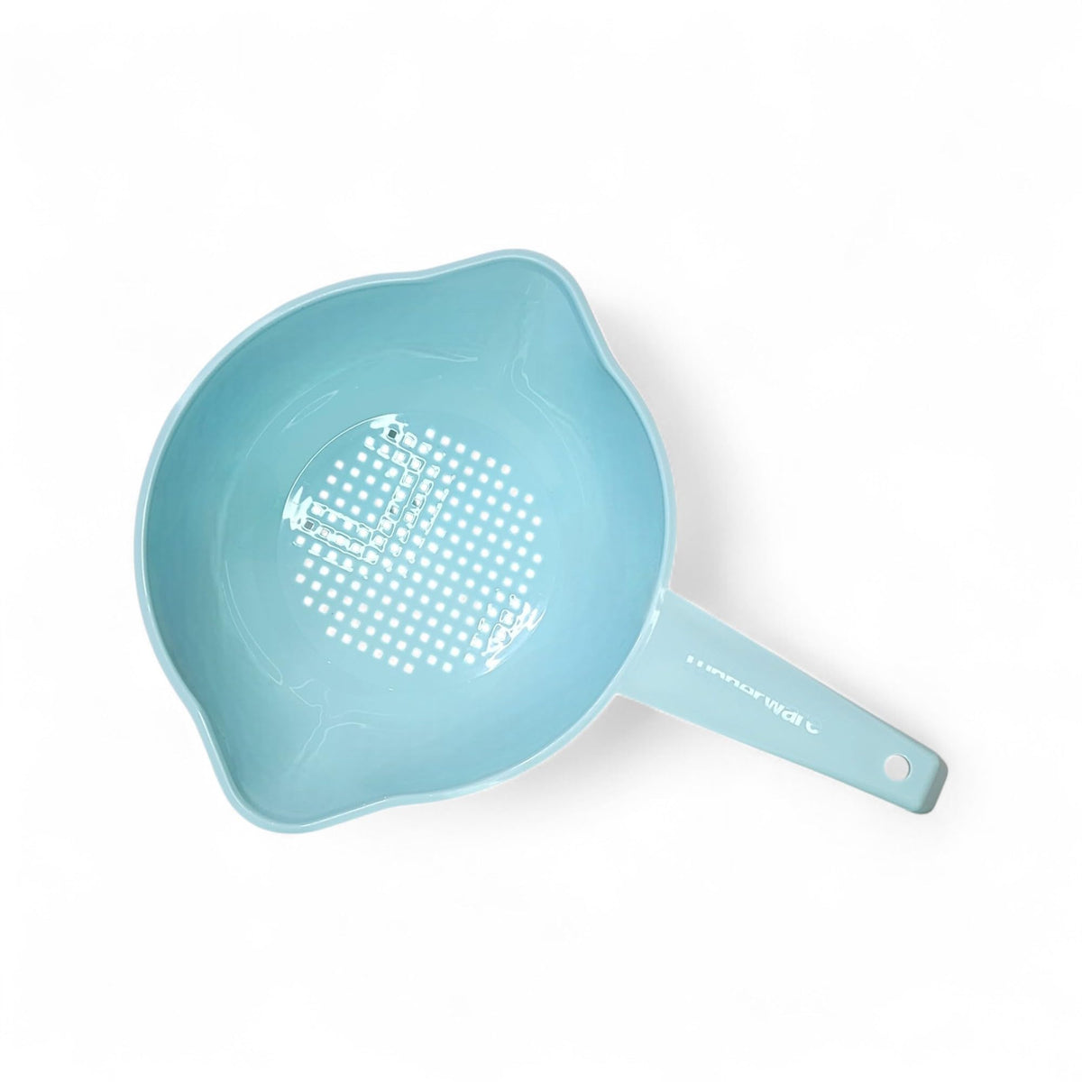 Tupperware small colander with ergonomic-handle, comfortable use over the sink.