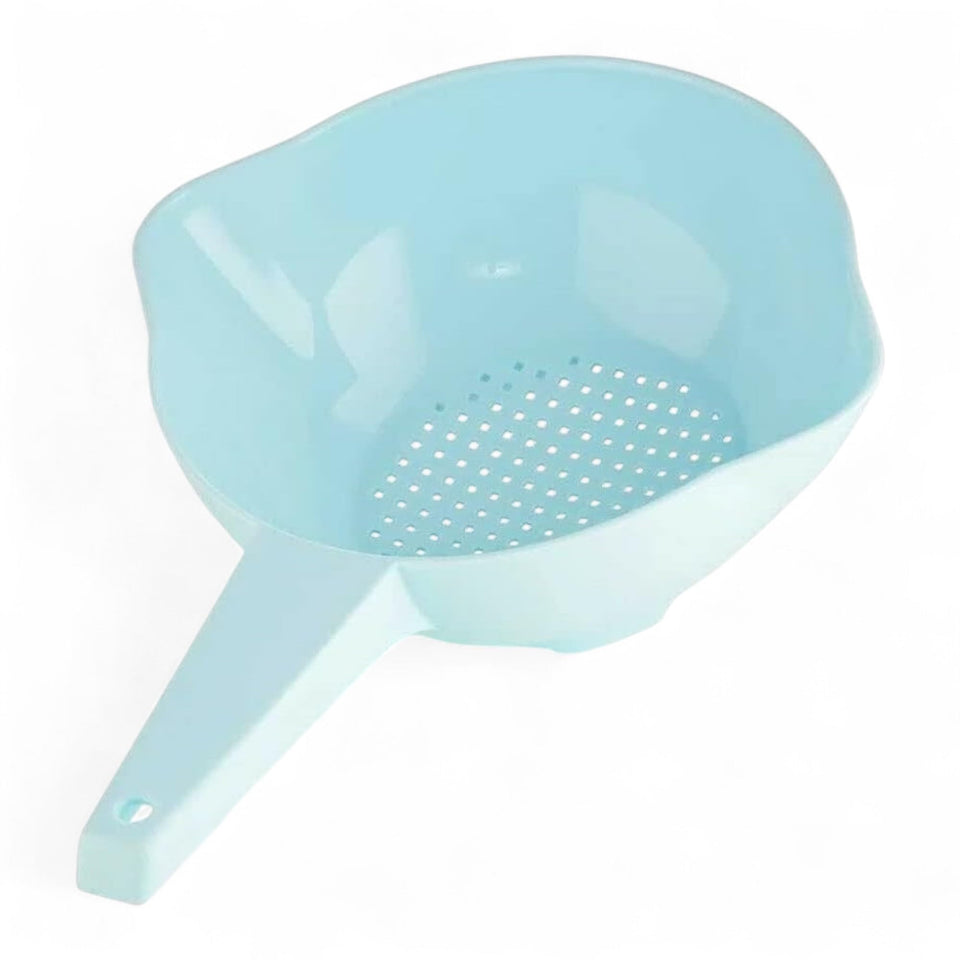 Tupperware small 1-quart colander with handle, pasta-drain convenience for hot liquids.
