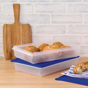 Opened Tupperware Snack-Store demonstrates easy access with flexible seal