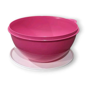 Tupperware Thatsa Bowl 32-cup capacity, dishwasher safe and BPA-free for easy meal prep.