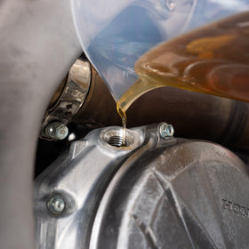 Turnah heat-resistant pitcher withstands high temperatures for versatile use.