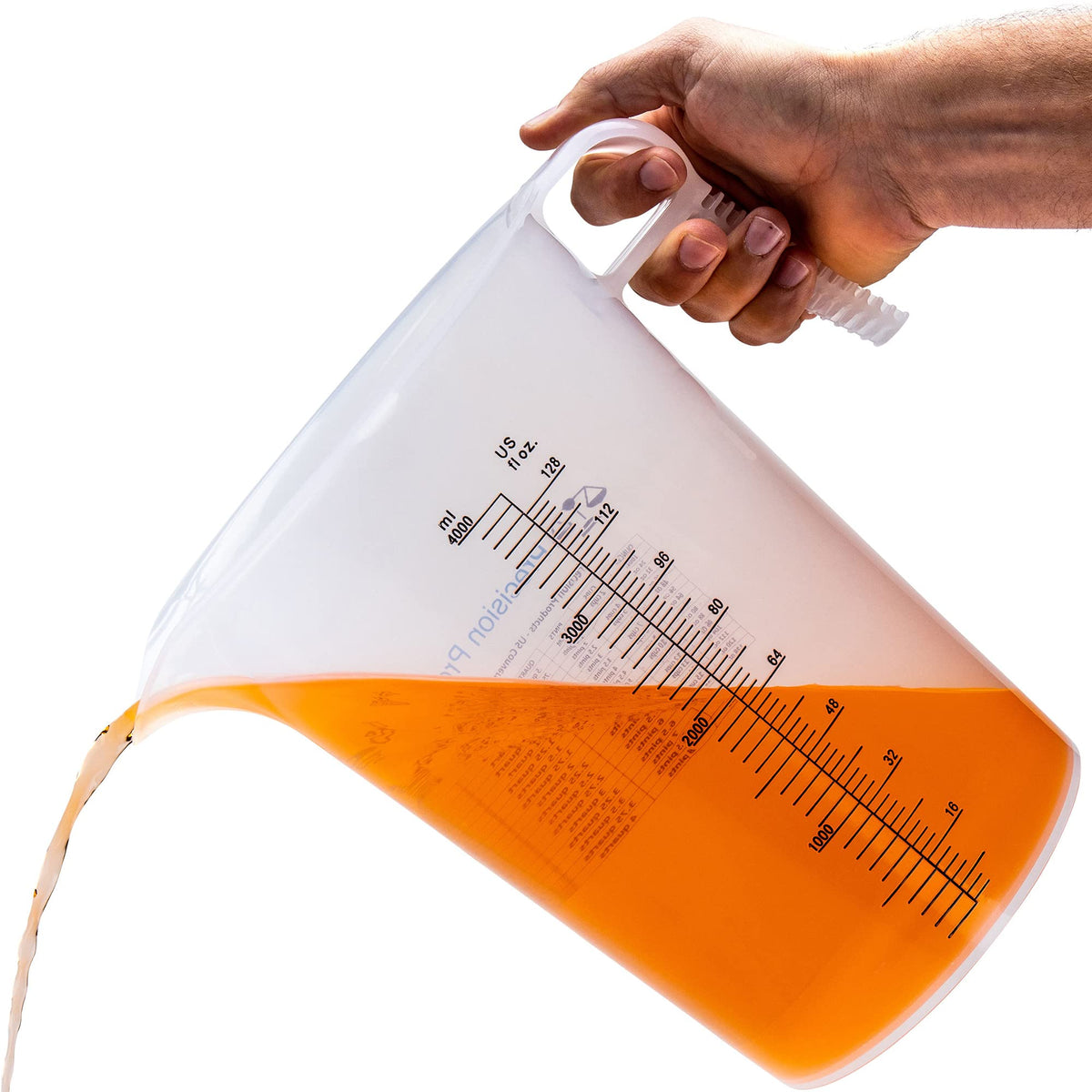 Turnah pitcher with wide base for stable placement