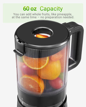 TUUMIIST juicer operating at 55 RPM for a fresh, slow-pressed juice.