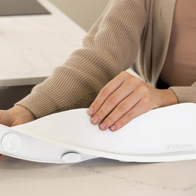 TYOARO silicone sink splash guard dry countertop view demonstrates splash protection