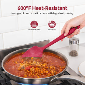Dishwasher-safe design enables easy cleanup after cooking