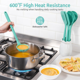 U-Taste slotted turner in aqua sky, drainage and flip tested
