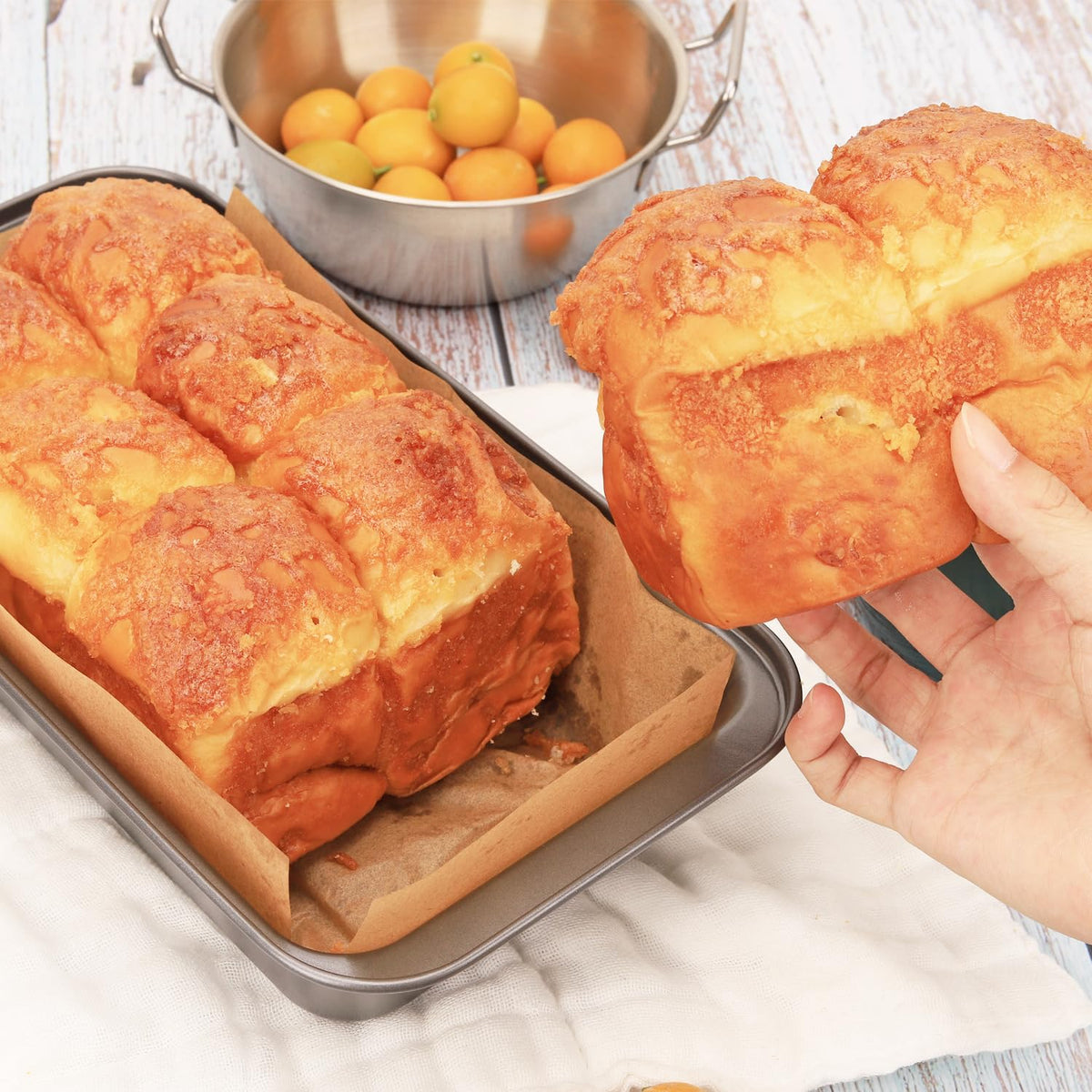 UCBAT BPA-free and PFOS-free bakeware for cleaner baking sessions