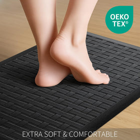 UKISS waterproof kitchen mat cleans easily after splashes and spills.
