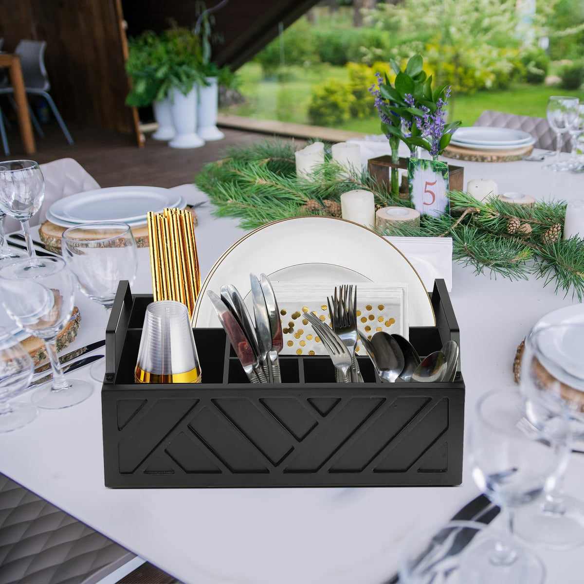 Ukonvi top-open paper plate holder provides quick access to plates and napkins.