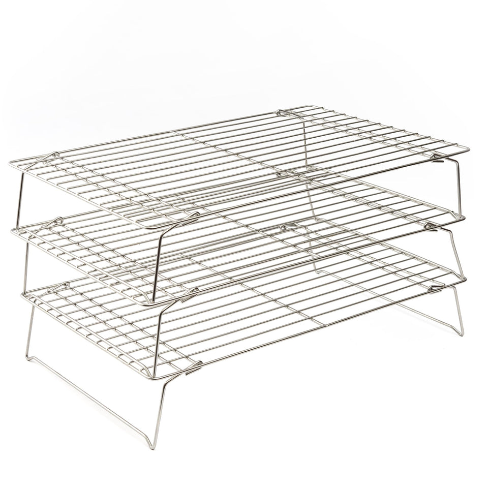 Ultra Cuisine 3-tier cooling rack enabling efficient batch airflow for quick cooling.