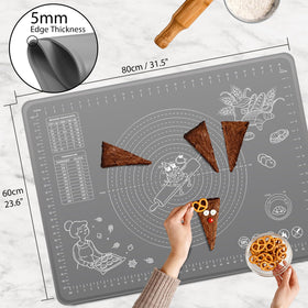ULTRAKENO mat measurement markings help precise dough sizing.