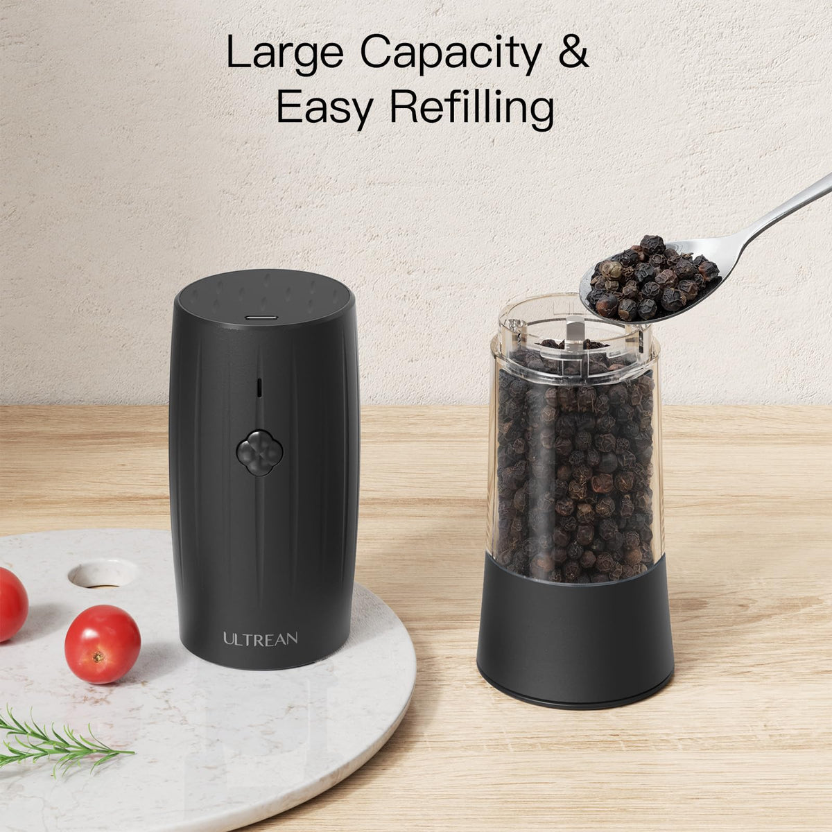 LED light on Ultrean grinder illuminates the grind area for accurate seasoning.