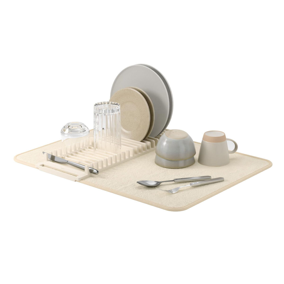 Umbra UDRY dish rack and mat on kitchen counter for organized air-drying of dishes