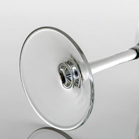 UMI UMIZILI dishwasher-safe wine glass for quick cleanup after events