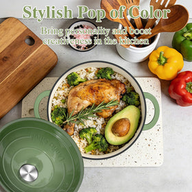 Umite Chef 7Qt Dutch oven ideal for bread baking and hearty stews.