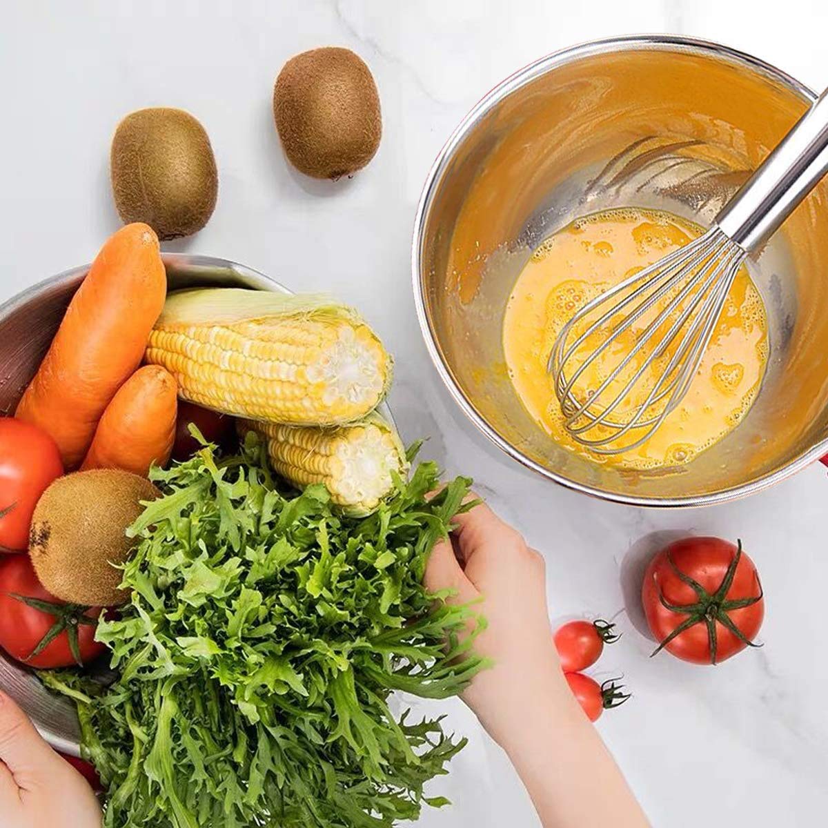 Umite Chef bowls with fingerprint-proof exterior stay clean after use.