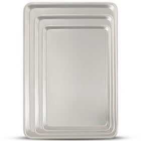 Umite Chef quarter-sheet pan in action for even browning and quick baking.