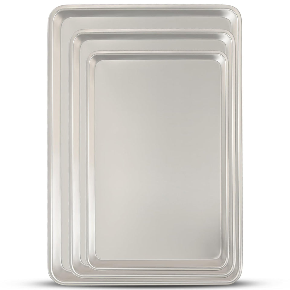 Umite Chef quarter-sheet pan in action for even browning and quick baking.