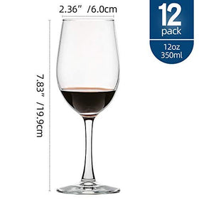 UMI UMIZILI clear wine glass closeup highlights lead-free craftsmanship.