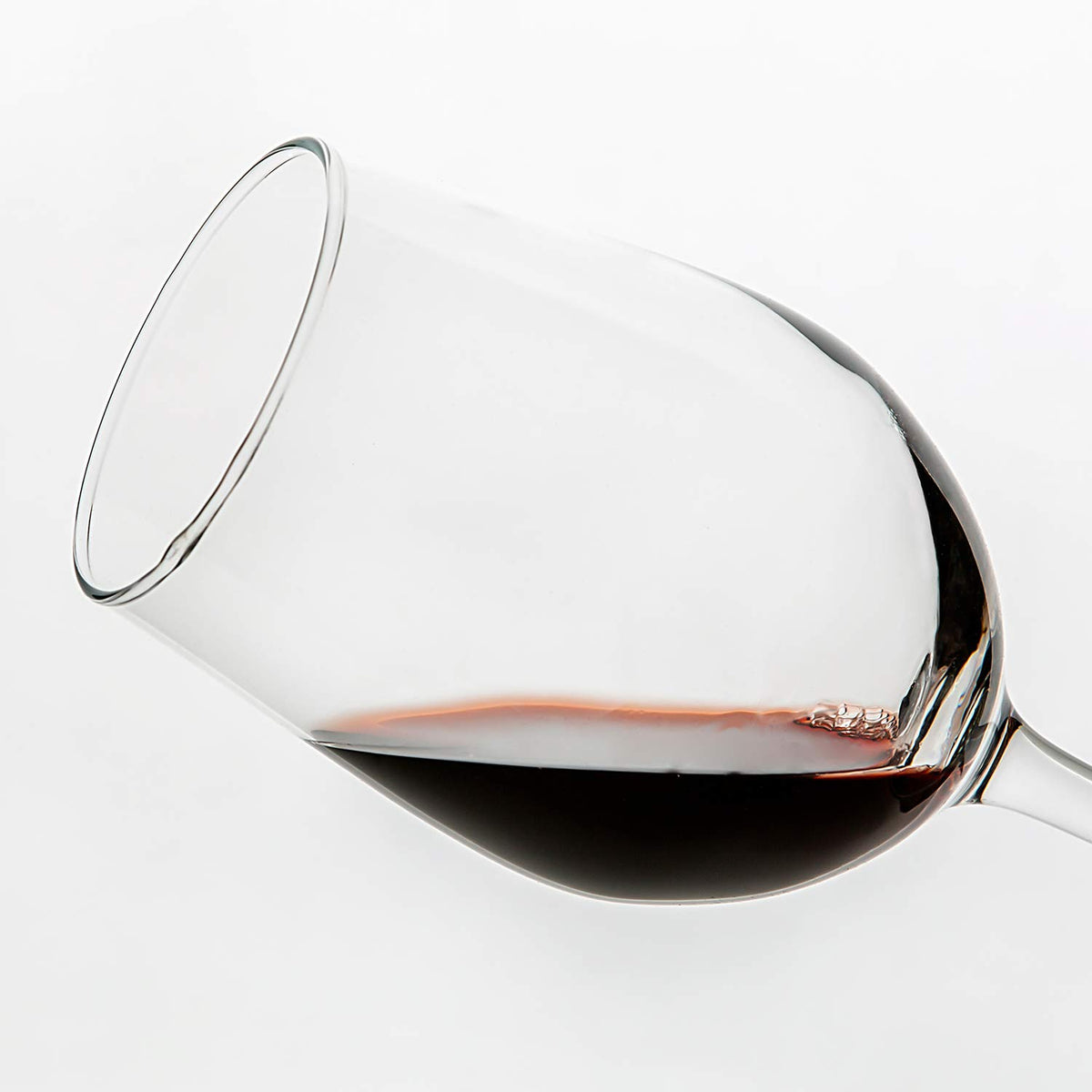 UMI UMIZILI dishwasher-safe glass for quick cleanups after gatherings.