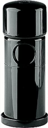 Unicorn Magnum pepper mill 6in black, close-up of the high-capacity storage chamber.