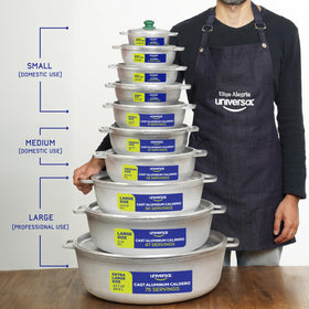 Universal Caldero 32 cups oven-safe design enables versatile cooking and finishing in oven.