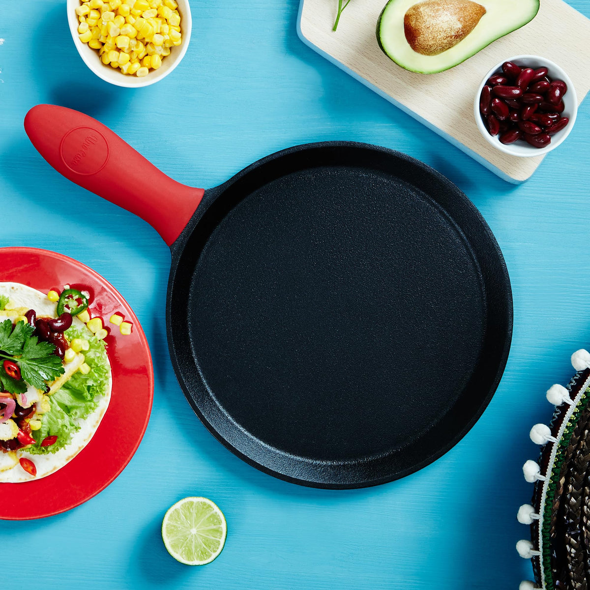 Uno Casa recipe book included with the comal.