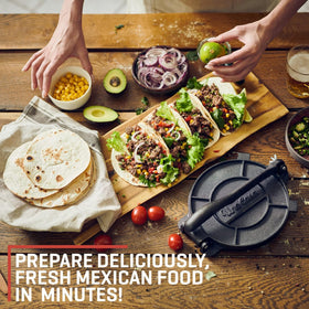 Uno Casa heavy-duty press for busy home cooks.