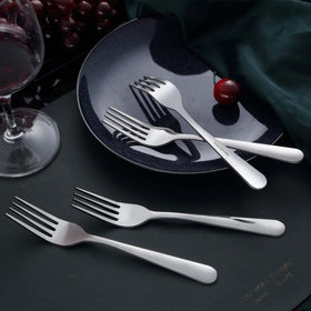 Unokit family dining forks set enhances everyday meals