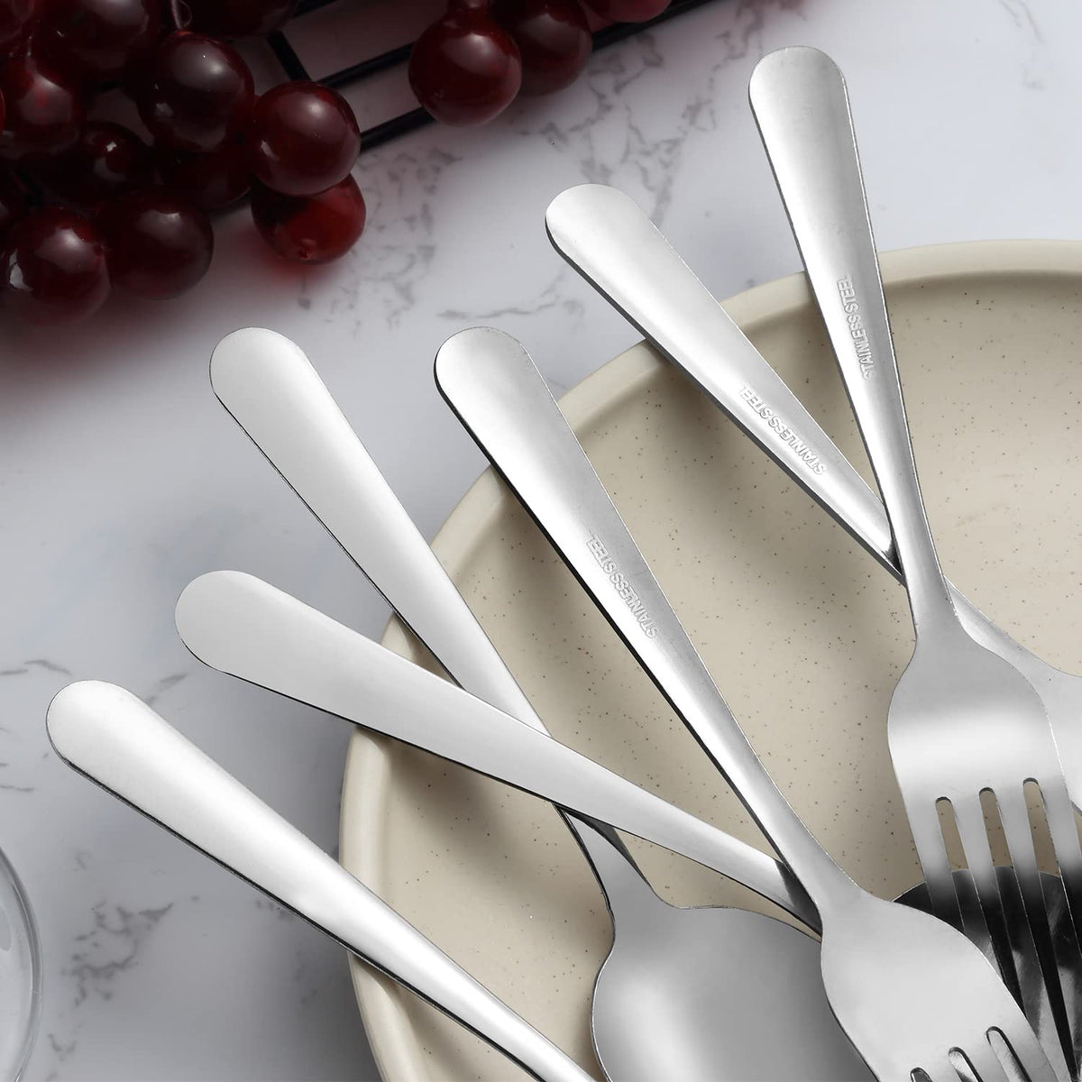 Unokit silverware close-up showing smooth edge and rust-free finish