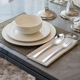 Unokit silverware arranged for parties and catering scenarios