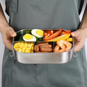 UPTRUST large lunch box ideal for daily meals on the go