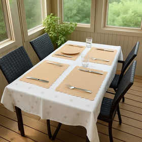 Ur-Way placemats suit weddings, holidays, and casual dinners.
