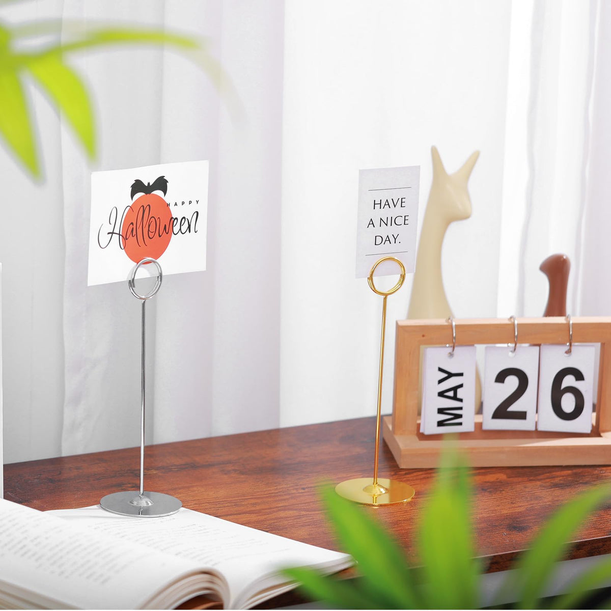 Urban Deco birthday party decor stand gold enhances centerpieces and messages.