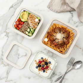 Urban Green rectangle 23oz container with silicone framed lid, compact versatile storage