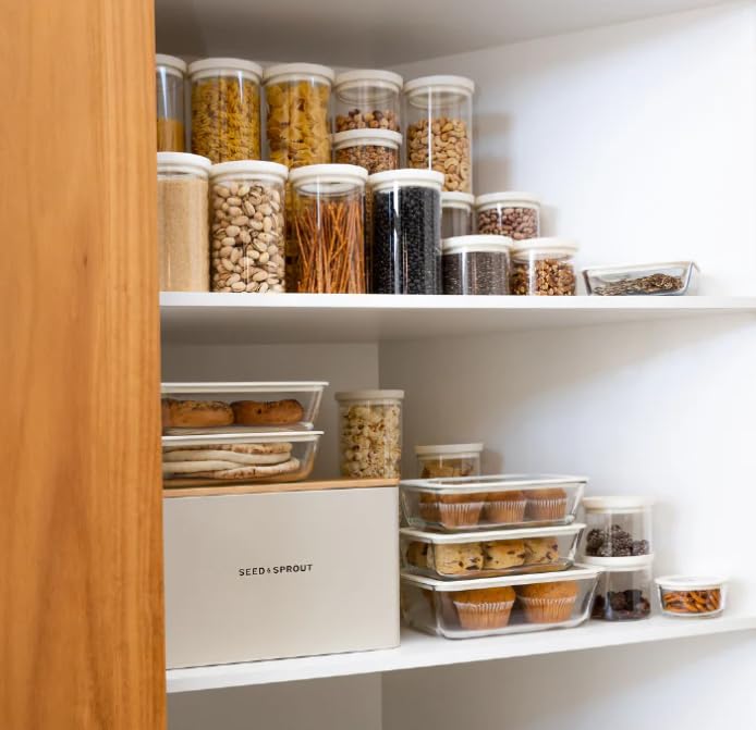 Urban Green rectangle 87oz container with lid for bulk storage