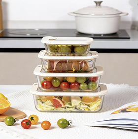 Urban Green 35oz rectangle glass container with airtight silicone lid ensures spill-free storage.