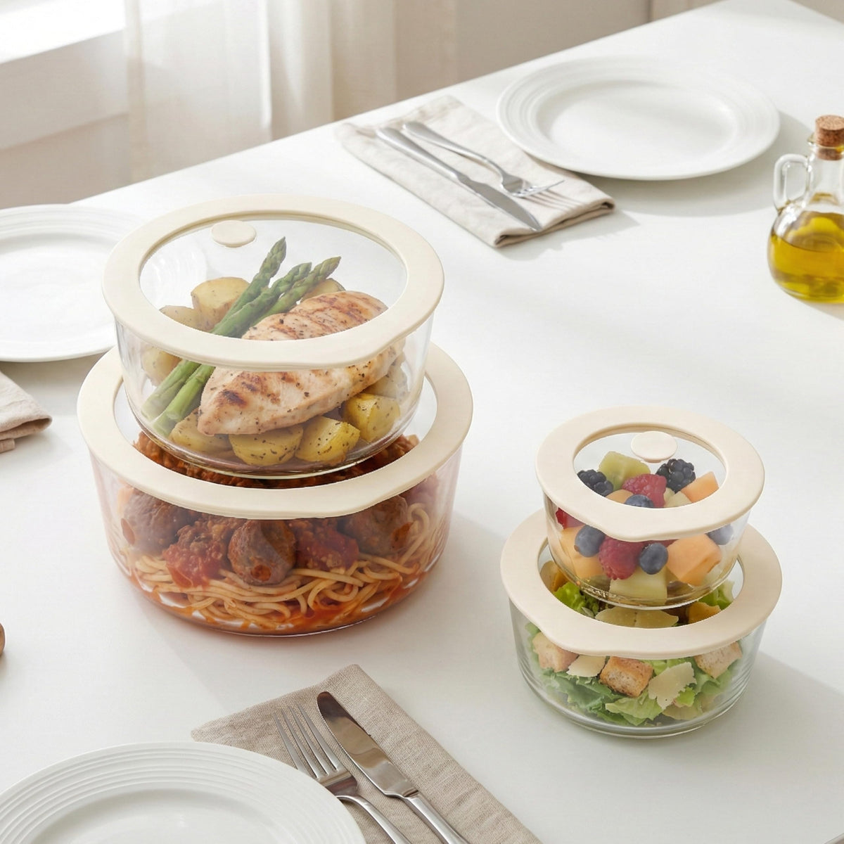 Urban Green round 15oz glass container, compact for snacks and kid-friendly meals.