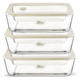 Urban Green square 65oz container with silicone lid keeps foods fresh