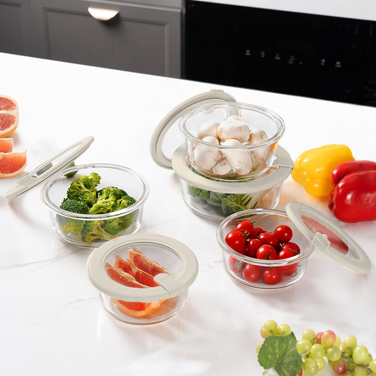 Urban Green transparent glass walls let you view contents at a glance.