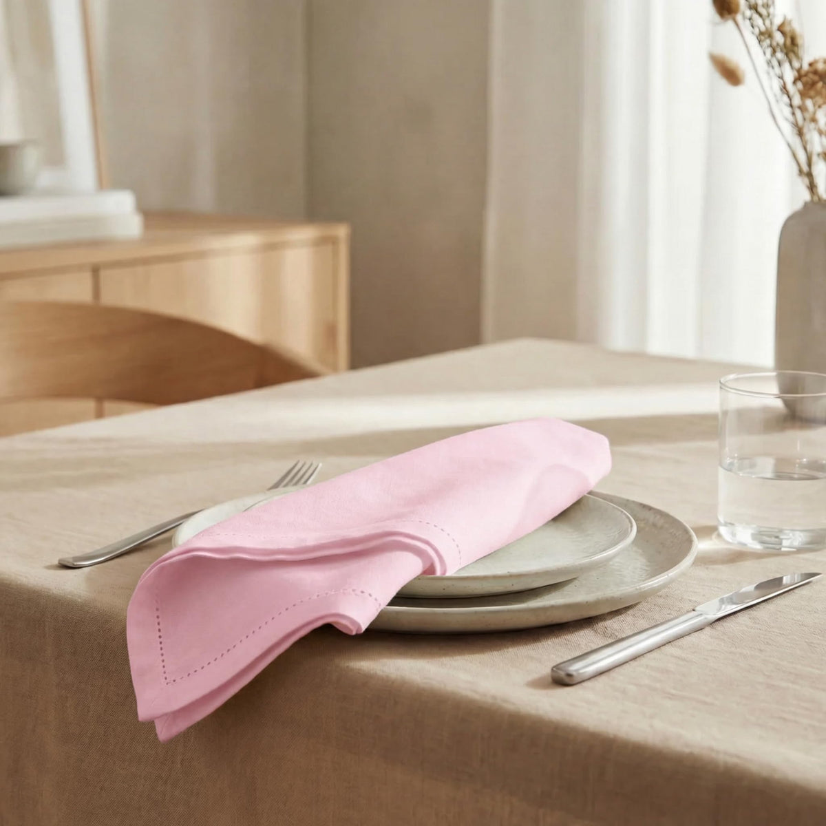 Urban Villa napkins in a classic dinner setting