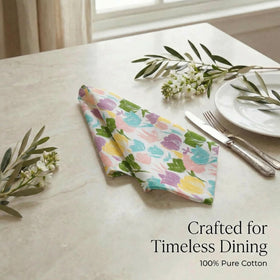 Urban Villa Tulip makes a gift-ready accent for table settings